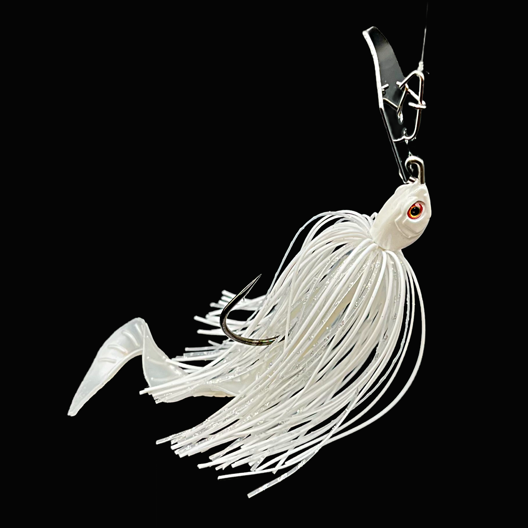 chatter bug fishing lure Z-Man Chatterbait JackHammer, 3/8 oz / Morning Dawn A streamlined head design that allows the blade to swing more freely Z-Man 3/8oz White Chatter Bait